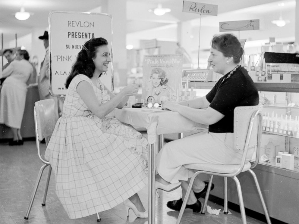 PHOTO: A customer receives a cosmetic consultation in Sears Roebuck department store in Caracas, Venezuela, circa 1955.