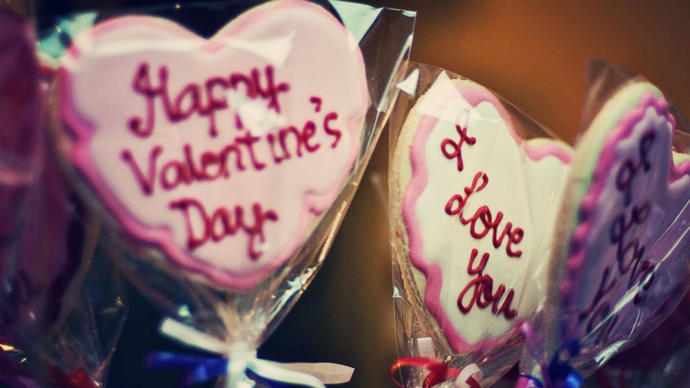 What to buy and not buy during Valentine's Day.