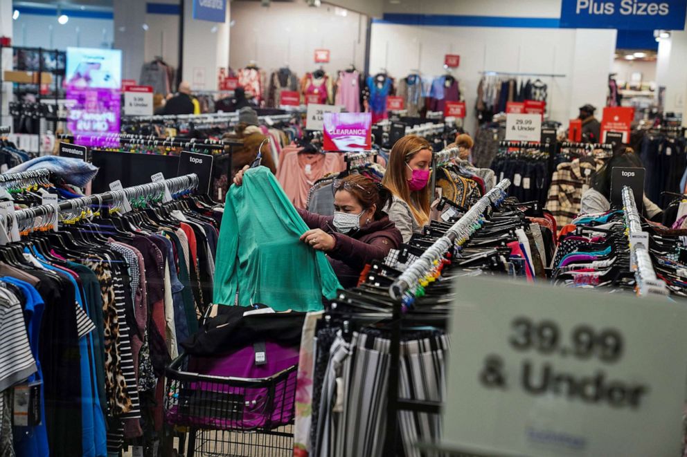 PHOTO: Customers shop for clothes at a store in New York, Jan. 12, 2022. 