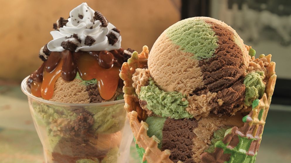 PHOTO: Baskin-Robbins’ November Flavor of the Month, "First Class Camouflage," features chocolate, salty caramel, and cake-flavored ice cream.