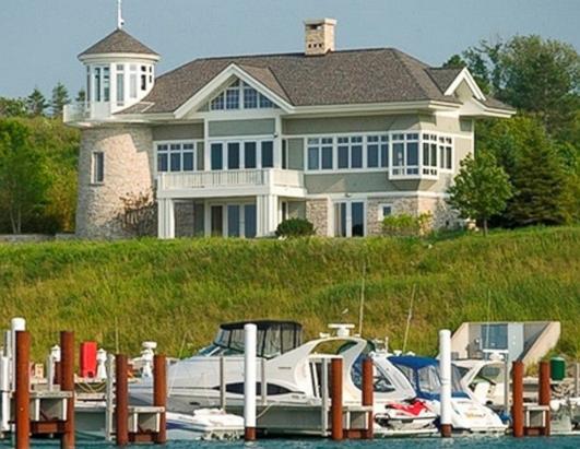 SLIDESHOW Lighthouse Homes For Sale Photos ABC News   Ht Bay Harbor Mi 130823 Ssh 