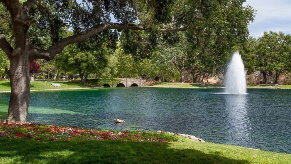 PHOTO: Colony Capital, a real estate investment firm, is selling "Sycamore Valley Ranch" for $100 million.