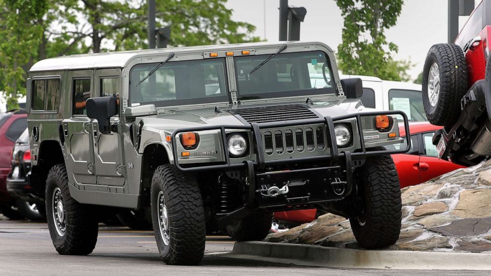 VIDEO: GM teases new all-electric Hummer