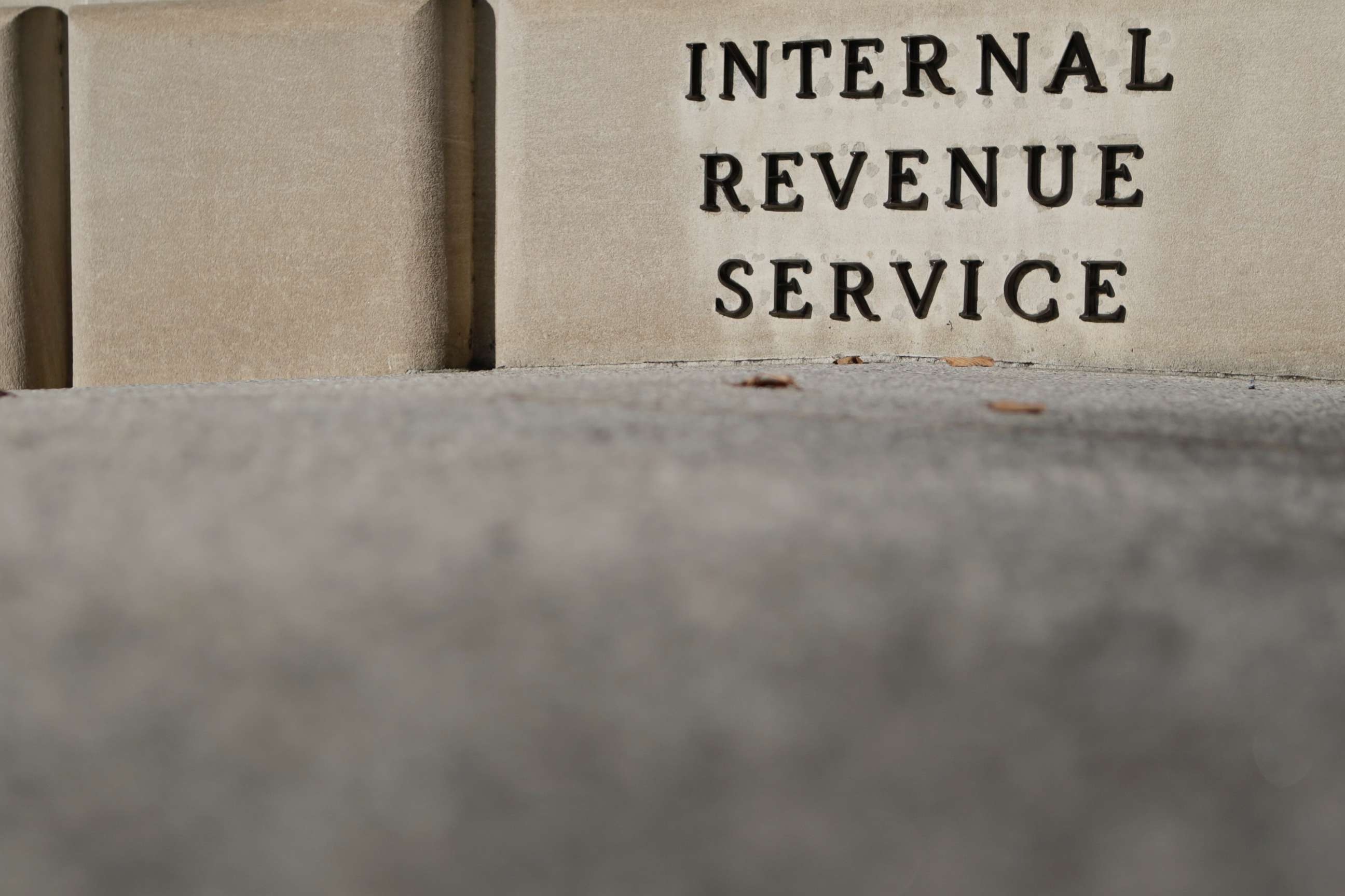 PHOTO: The Internal Revenue Service (IRS) building stands in Washington, D.C., Nov. 13, 2012. 
