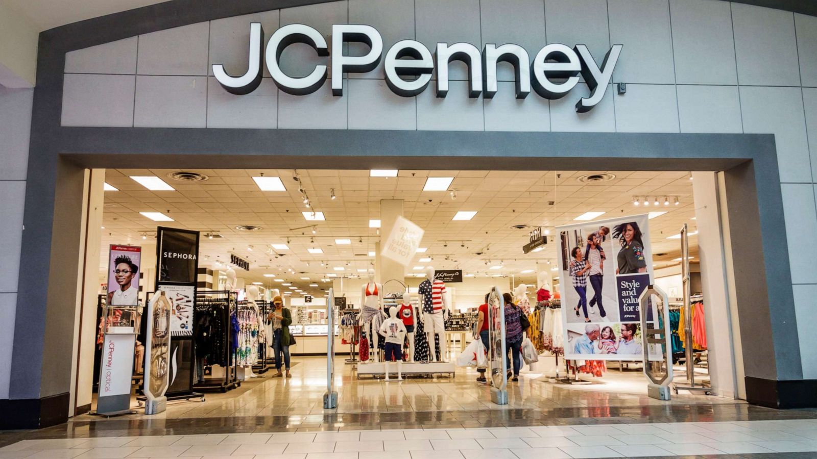 Must Read: J.C. Penney Said to Be Exploring Bankruptcy Filing
