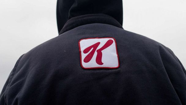 Striking Kellogg's workers to vote on tentative deal