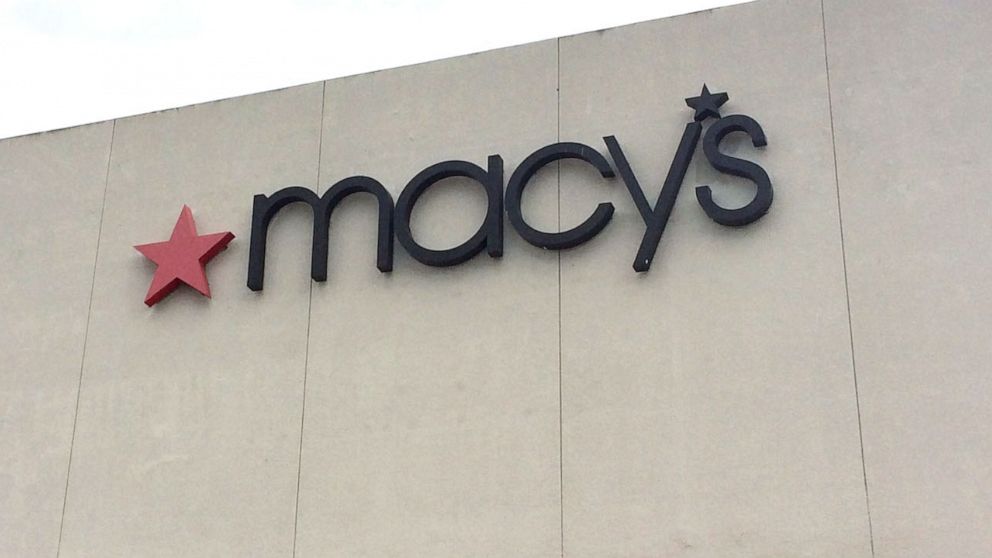 PHOTO:A Macy's storefront sign.