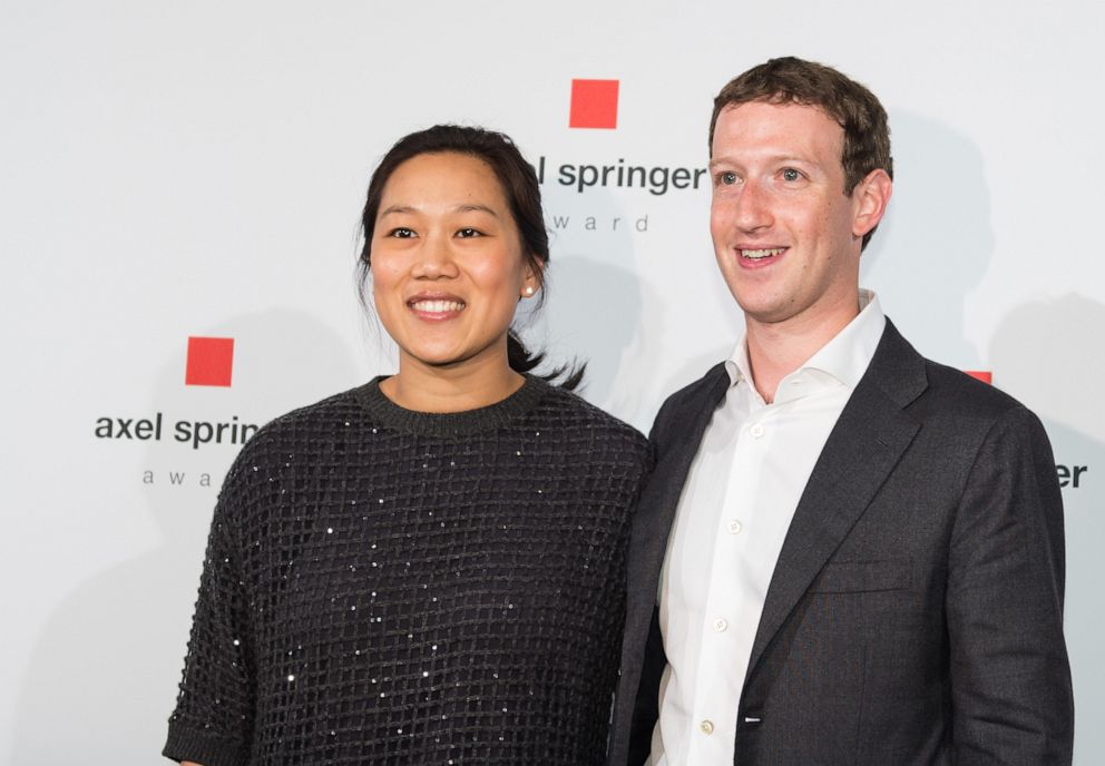 PHOTO: In this Feb. 25, 2016, file photo, Mark Zuckerberg, CEO and founder of the social media platform Facebook, and his wife Pricilla Chan pose for a photo before an event in Berlin.