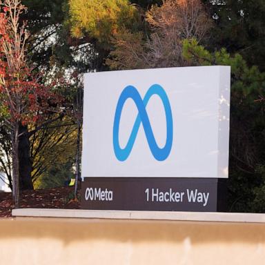 PHOTO: A security guard stands watch by the Meta sign outside the headquarters of Facebook parent company Meta Platforms Inc in Mountain View, California, November 9, 2022.