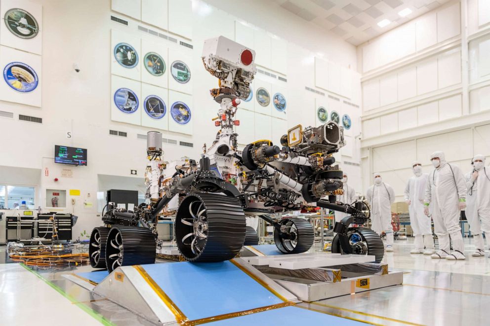 PHOTO: In a clean room at NASA's Jet Propulsion Laboratory in Pasadena, California, engineers observed the first driving test for NASA's Mars 2020 rover on Dec. 17, 2019.