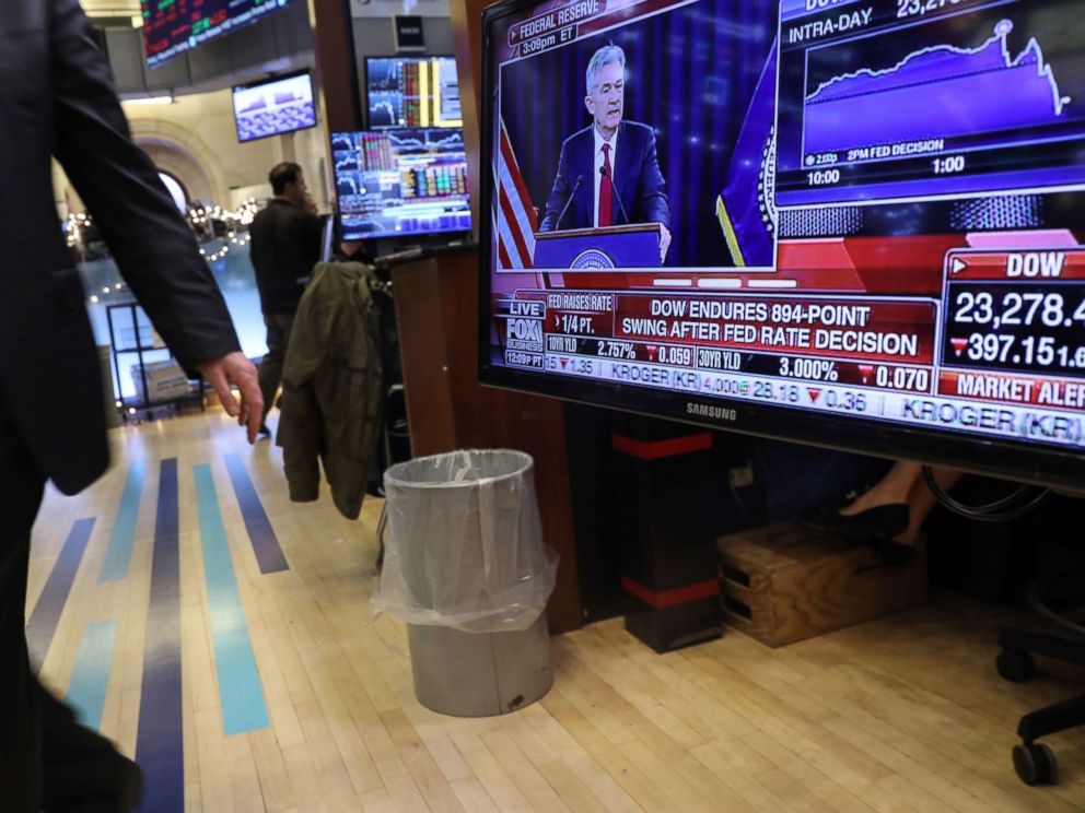 PHOTO: Traders work on the floor of the New York Stock Exchange as the Federal Reserve Board Chairman Jerome Powell holds a news conference on Dec. 19, 2018 in New York.