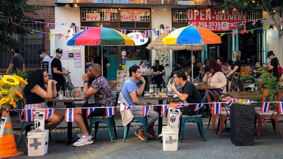 PHOTO: Diners eat al fresco due to COVID-19 concerns in the West Village, June 26, 2020, in New York. 