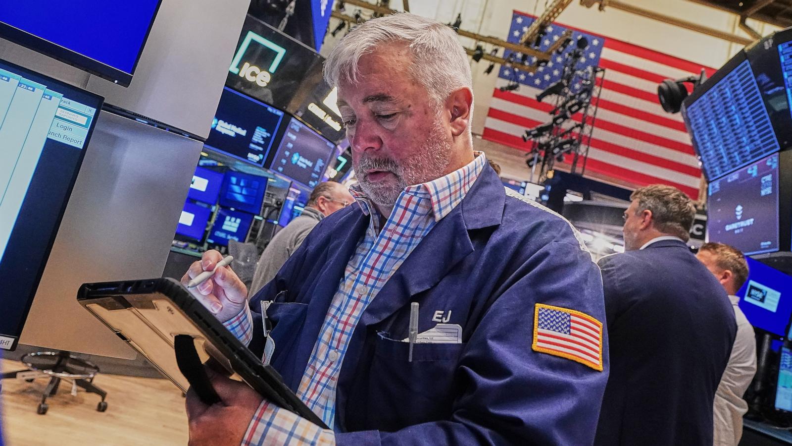 Dow closes above 50,000 as investors eye Trump-Xi summit