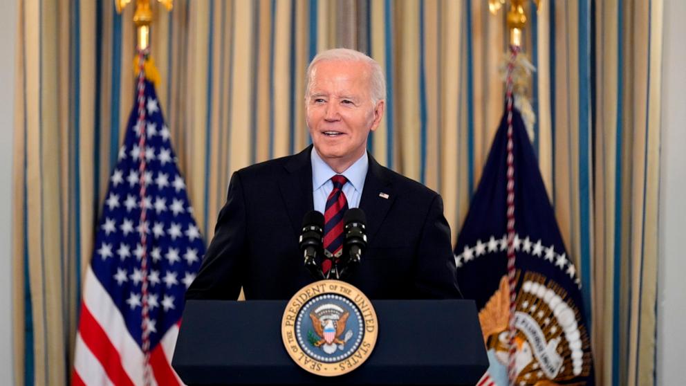 VIDEO: Biden administration announces limit on credit card fees 