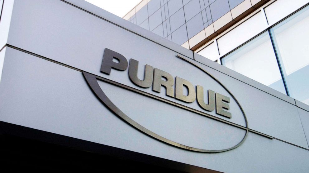 Purdue Pharma bankruptcy plan, which would give Sackler family immunity, moves forward