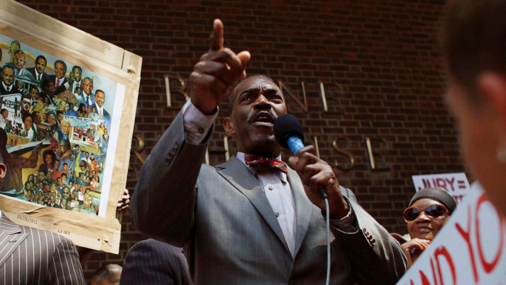 PHOTO: In this July 20, 2013 file photo, Minister Rodney Muhammad speaks to the crowd during the "Justice for Trayvon" rally, outside the federal courthouse in Philadelphia.