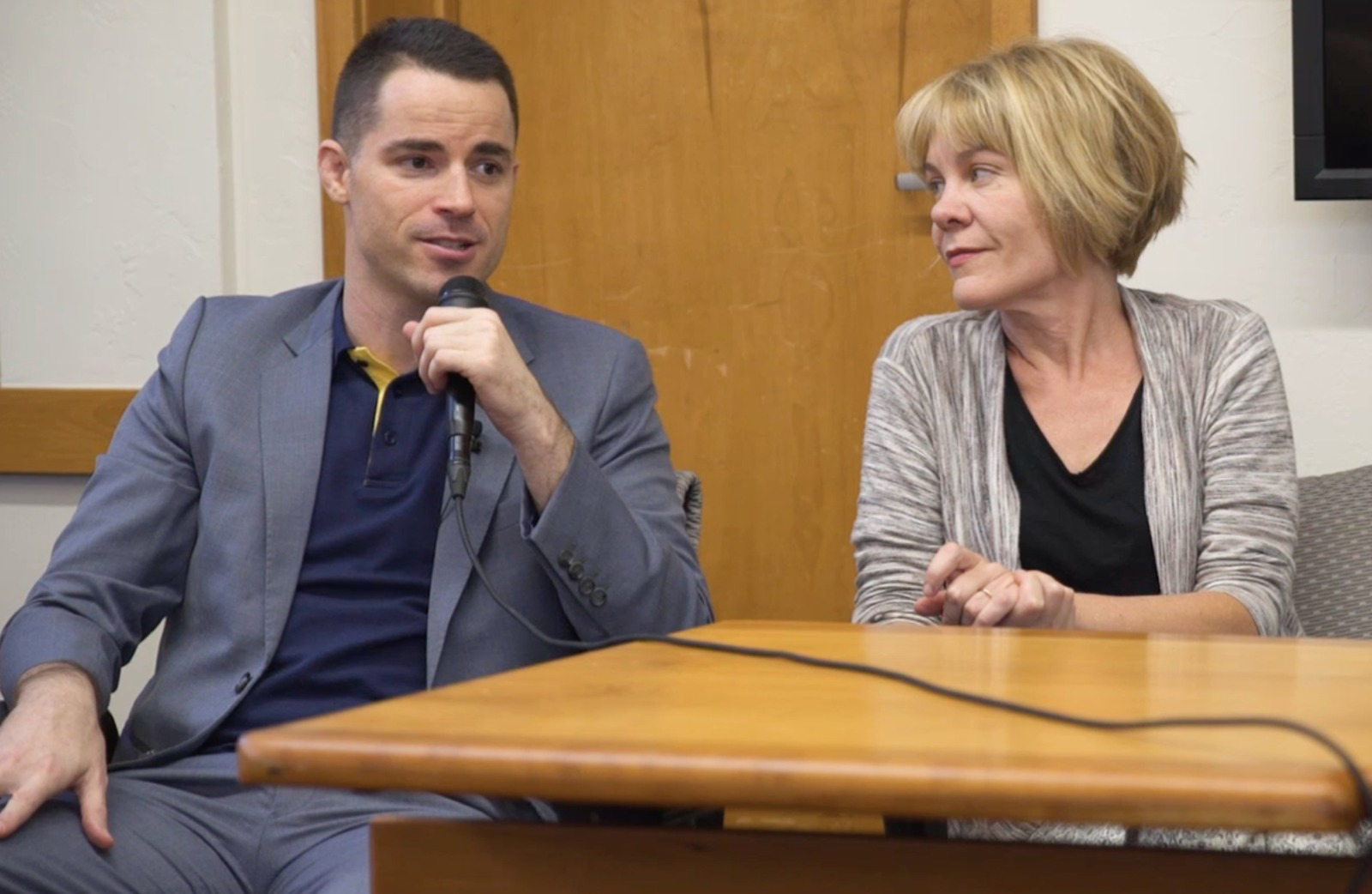 PHOTO: Investor Roger Ver, seated next to "The Keiser Report" co-host Stacy Herbert, speaks at the Nexus Conference in Aspen, Colo., Sept. 22, 2017.