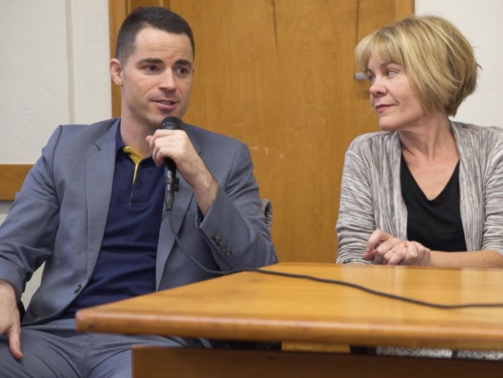 PHOTO: Investor Roger Ver, seated next to The Keiser Report co-host Stacy Herbert, speaks at the Nexus Conference in Aspen, Colo., Sept. 22, 2017.