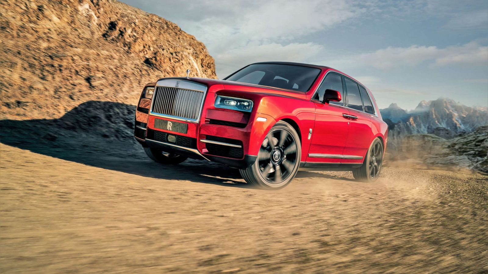 Rolls-Royce Cullinan, A Supremely Luxurious SUV - BILLIONAIRE Asia