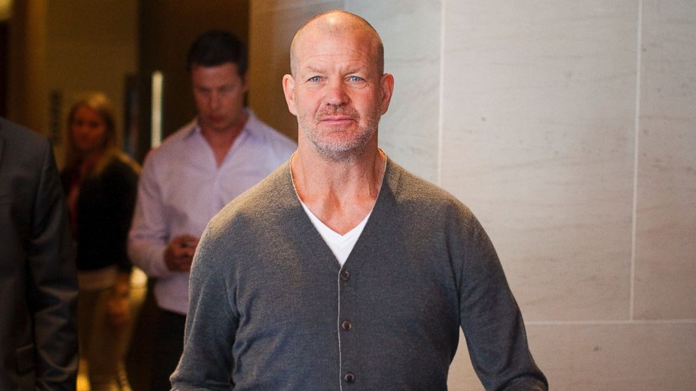 Lululemon founder Chip Wilson describes what it's like to become a  billionaire