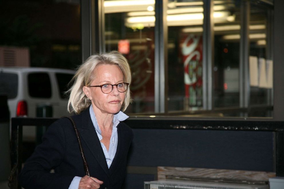 PHOTO: In this June 1, 2009, file photo, wife of fraudulent financier Bernard Madoff, Ruth Madoff, leaves the Metropolitan Correctional Center after visiting her husband in prison in New York.