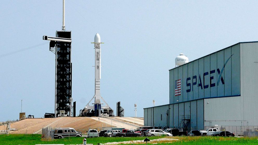 SpaceX cancels launch of dozens more Starlink satellites - ABC News