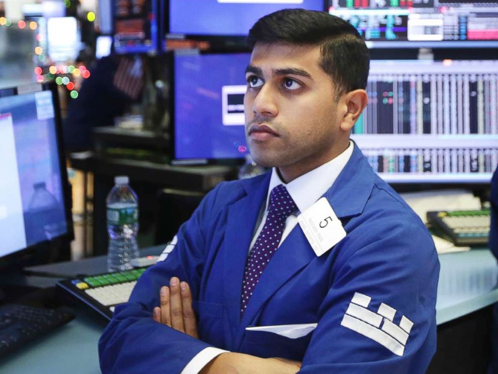PHOTO: Traders work on the floor of the New York Stock Exchange in New York, Dec. 24, 2018.