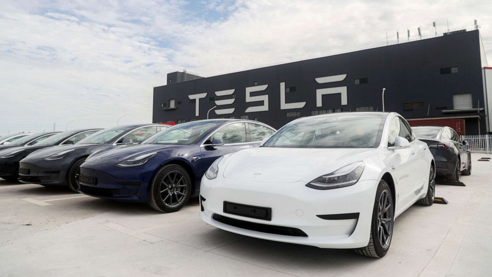 PHOTO: Tesla Model 3 vehicles at the company's gigafactory in Shanghai.