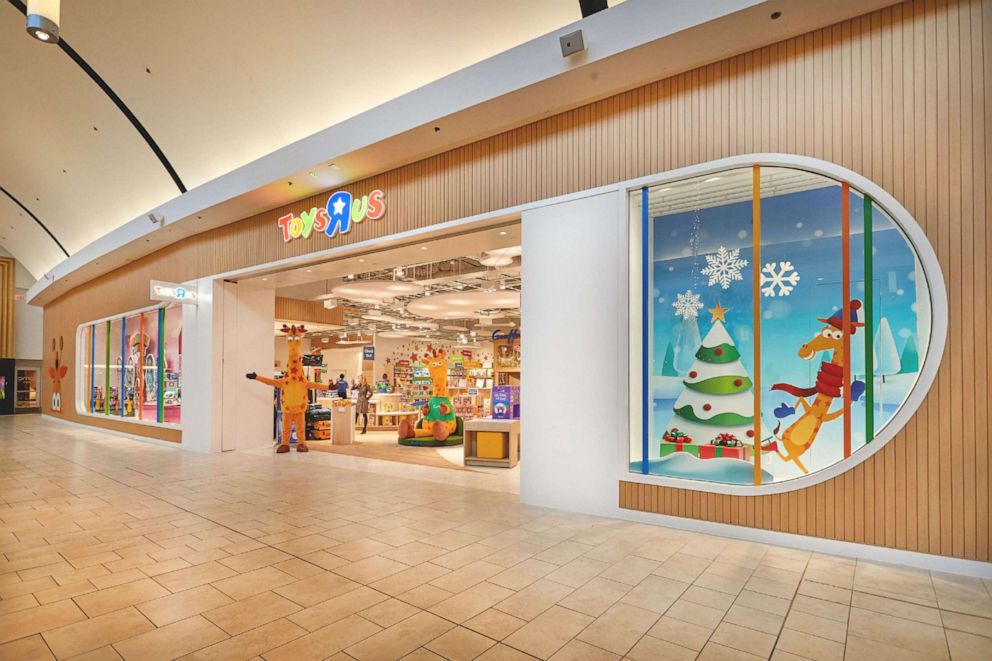 toys r us to reopen