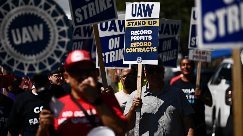 UAW expands strike against Big 3 automakers Good Morning America