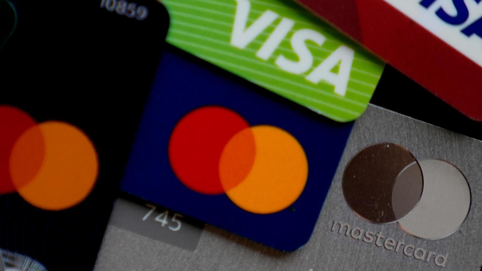 How to avoid credit card late fees after a court threw out a proposed cap