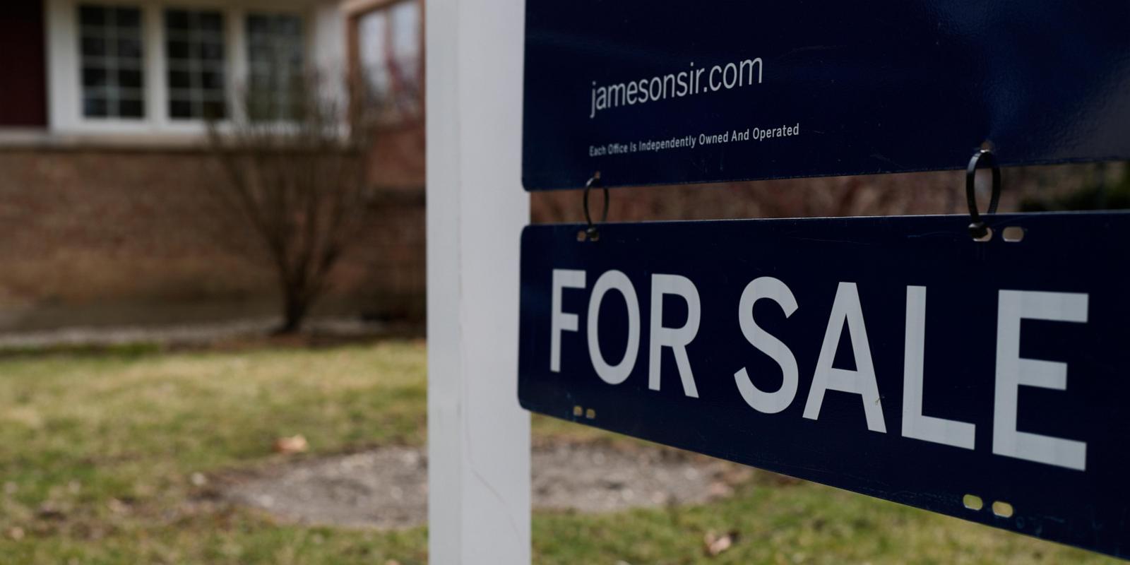 Average US long-term mortgage rate slips to 6.23%, its third weekly drop