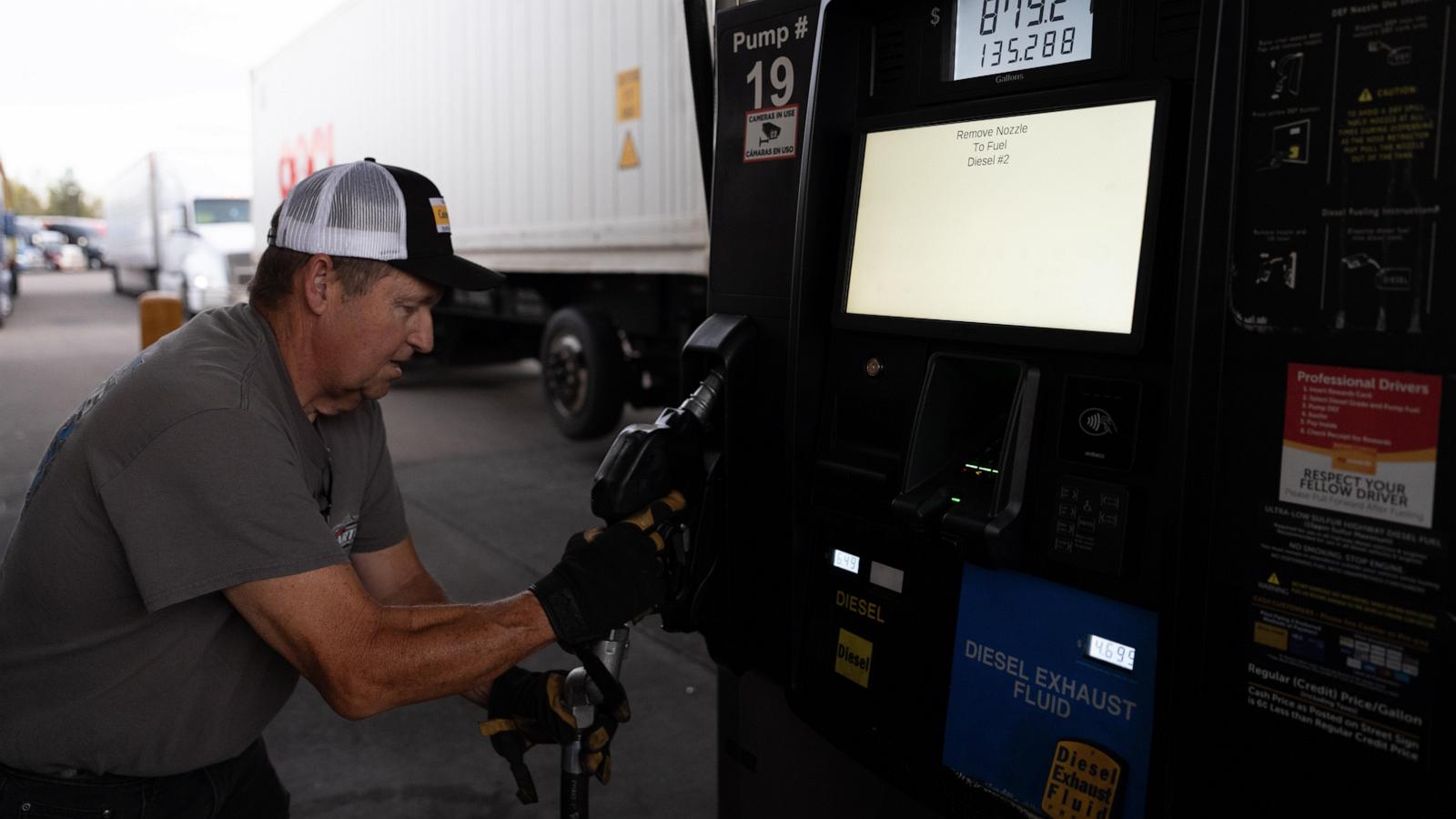 US consumer confidence inches higher in April despite Iran war, soaring gasoline prices