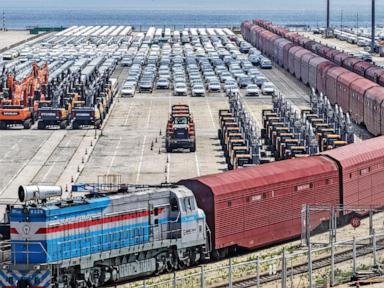 Çin'in ekonomisi Nisan-Haziran döneminde yıllık büyüme hızını %4,3'e düşürdü