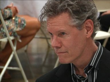 VIDEO: Randy Travis tied the knot on March 21, two years after suffering a serious stroke.