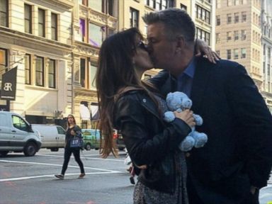 VIDEO: Alec and Hilaria Baldwin are expecting a baby boy this fall, the couple announced on social media.