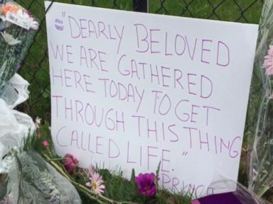 VIDEO: Fans Gather in Paisley Park to Remember Prince 