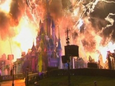 VIDEO: Disney Theme Parks Through the Years