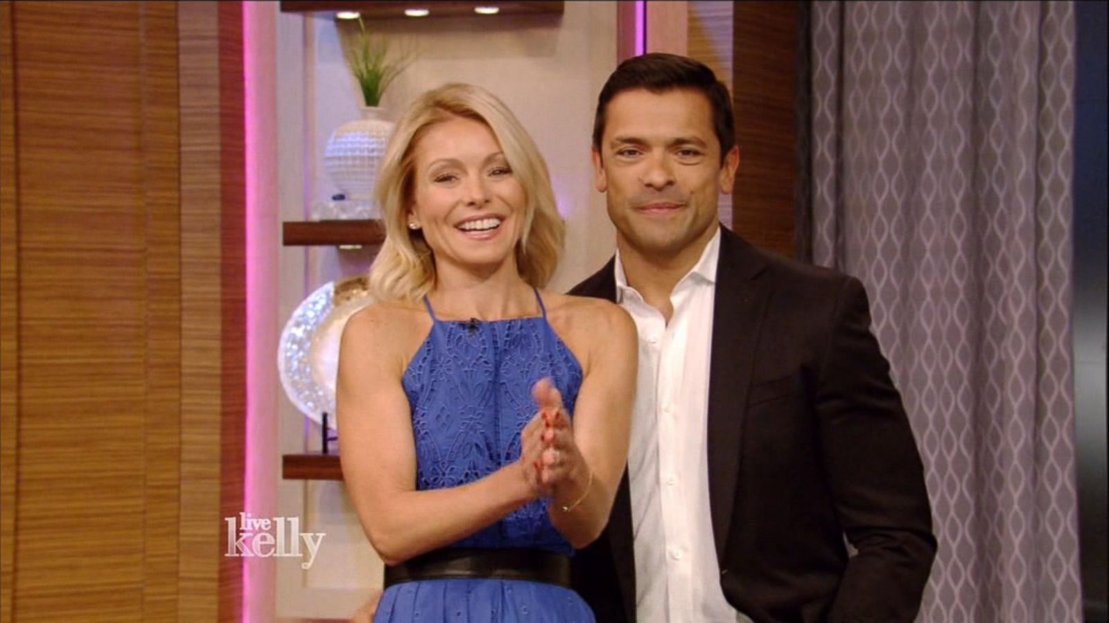 Kelly Ripa, Mark Consuelos Look Back After 20 Years of Marriage - Good ...