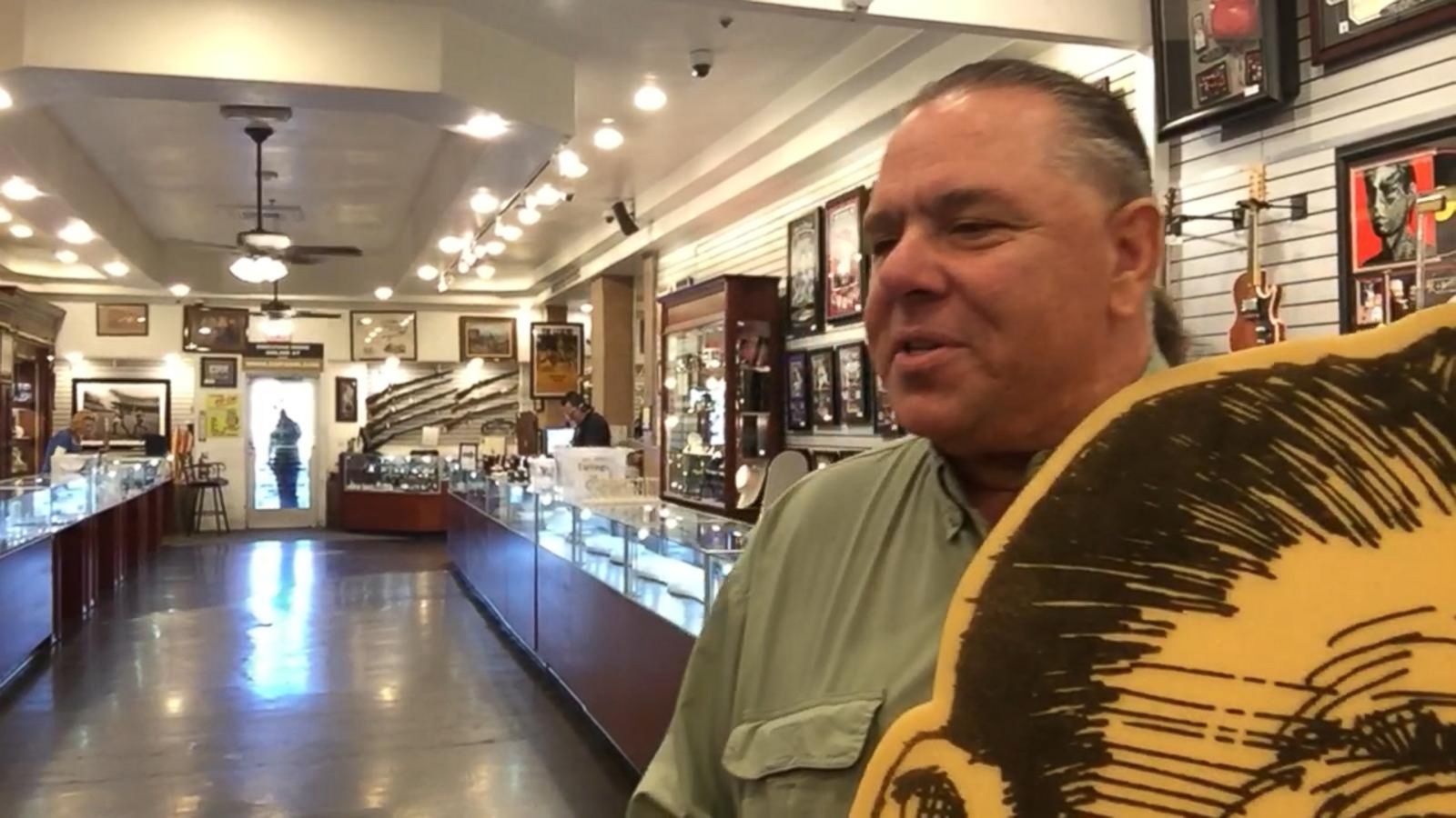 Tour The Pawn Stars Gold And Silver Pawn Shop In Las Vegas Good Morning America
