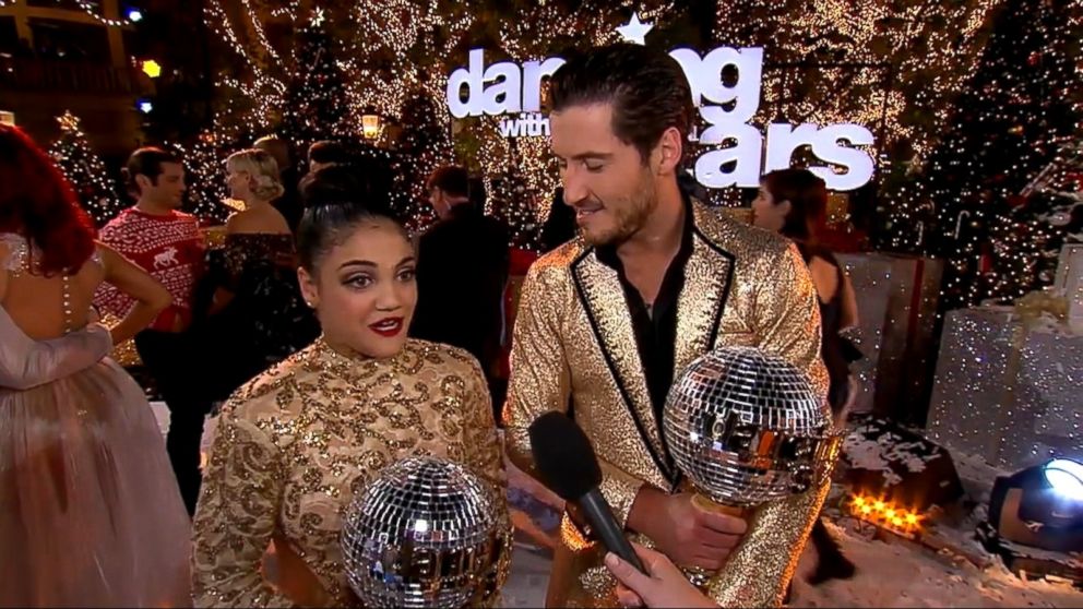 Video 'DWTS' Hernandez and Chmerkovskiy Win the Mirror Ball Trophy
