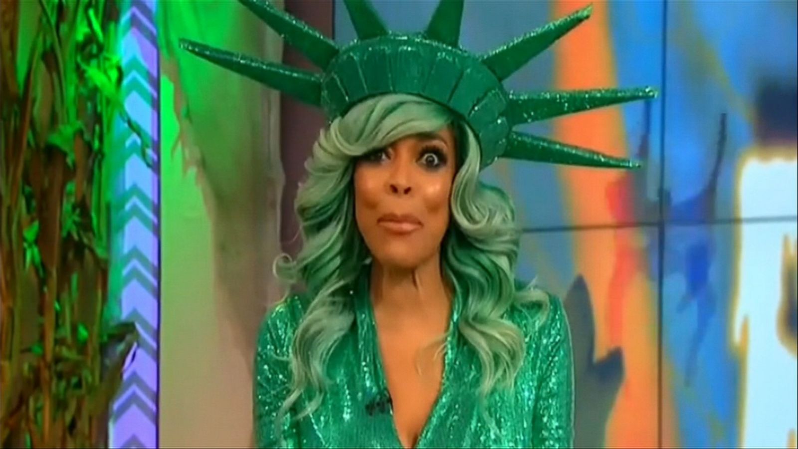 Wendy Williams' fans slam her black dress as 'too big' and ill-fitting one  day after boob pops out of top on live TV