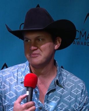 VIDEO: CMA Awards: Jon Pardi