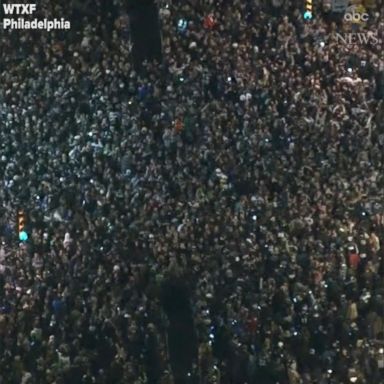 VIDEO: Eagles fans flood the streets of Philadelphia