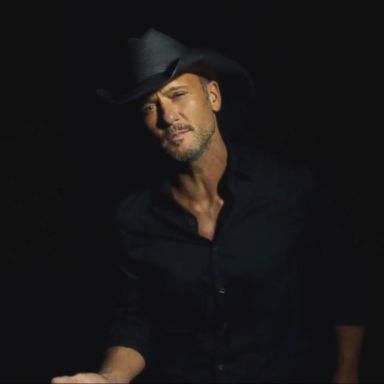 VIDEO: Country music star Tim McGraw gave fans in Ireland a big scare on Sunday after he collapsed on stage.