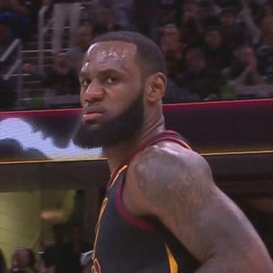 VIDEO: LeBron James joins Lakers