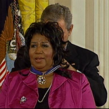 VIDEO: The legendary singer and songwriter was awarded the Presidential Medal of Freedom by George W. Bush.