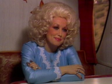 WATCH:  On the road with Dolly Parton in 1977