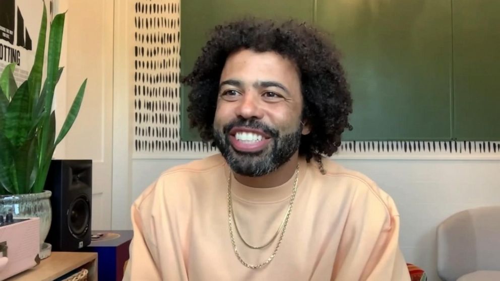 Daveed Diggs on 'Snowpiercer' season 3 | GMA