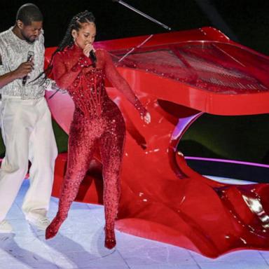 VIDEO: Usher delivers powerhouse Super Bowl halftime performance